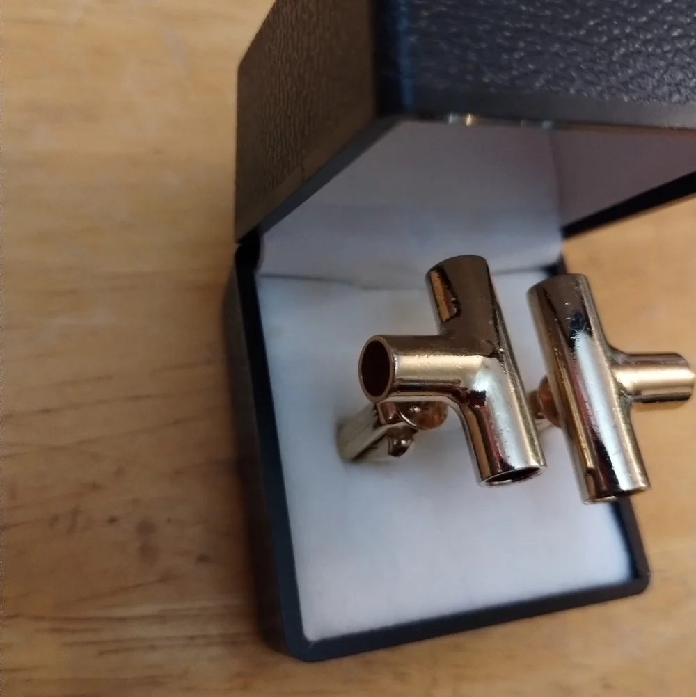 Men's formal cuff links